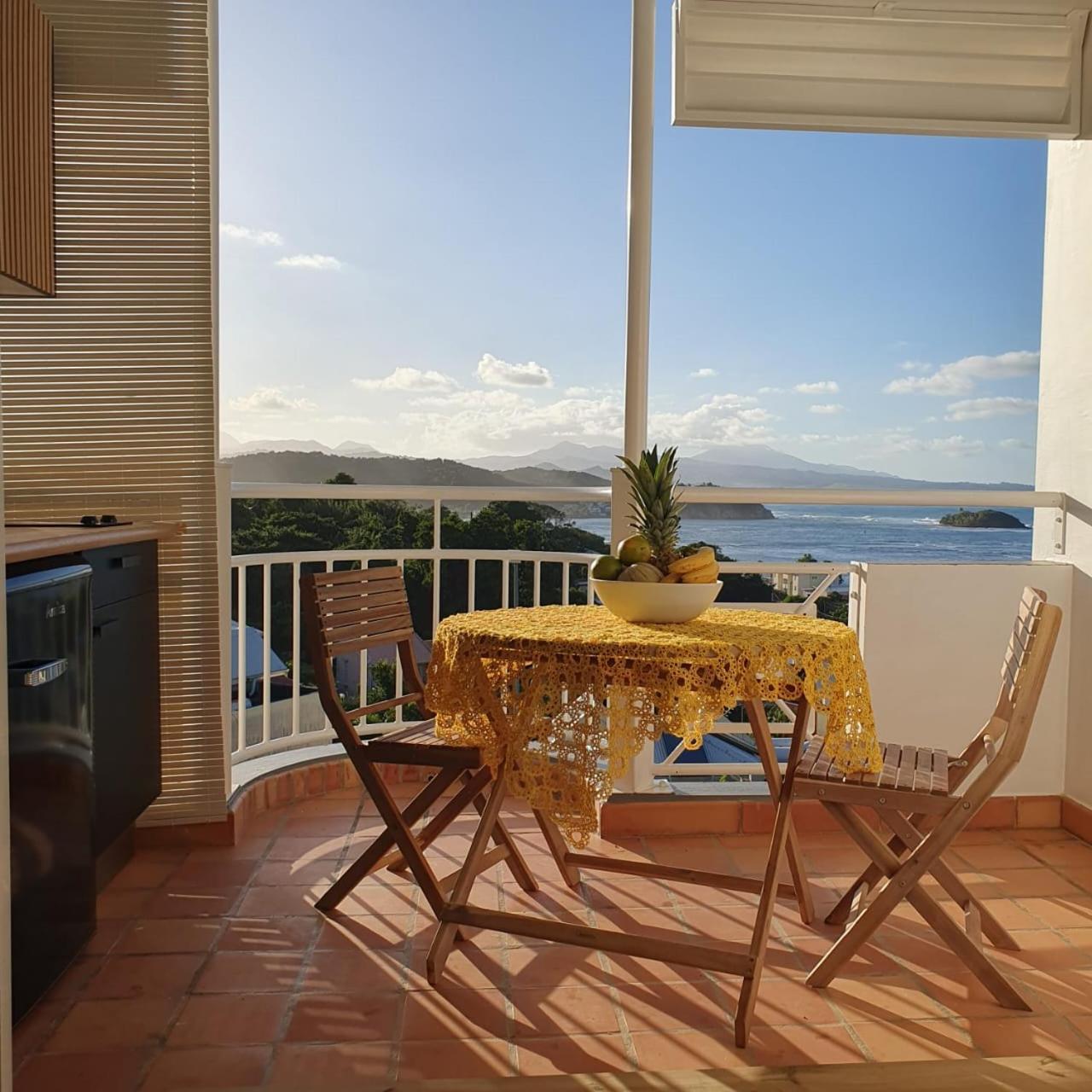 Appartement De La Baie, Vue Magnifique, Tartane Trinite  Exterior foto